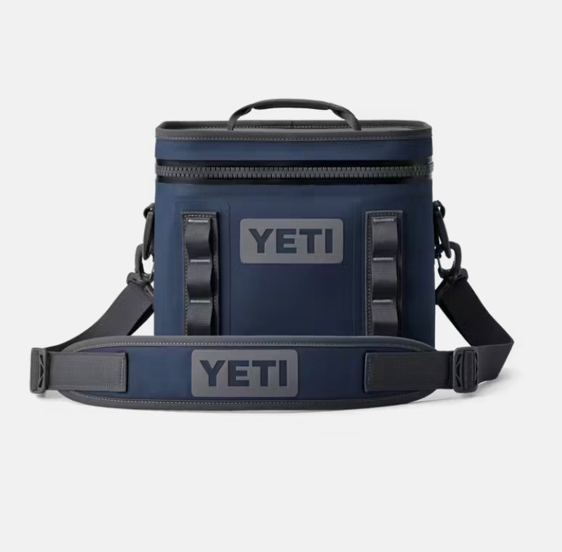 YETI 8 Soft Cooler